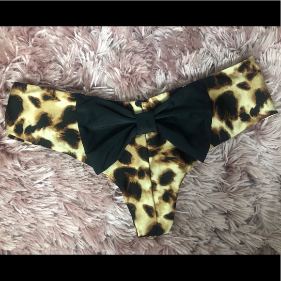 Cheetah bow bikini bottoms - Picture 1 of 2